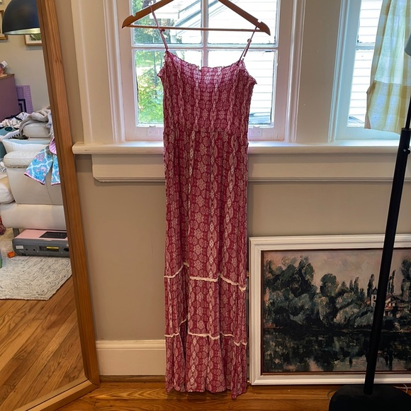 Fuschia/Raspberry colored Smocked Maxi Dress with Tiered Skirt size Medium - Picture 1 of 3